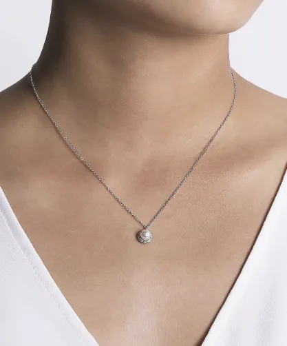 14KW Cultured Pearl and Diamond Halo Pendant Necklace