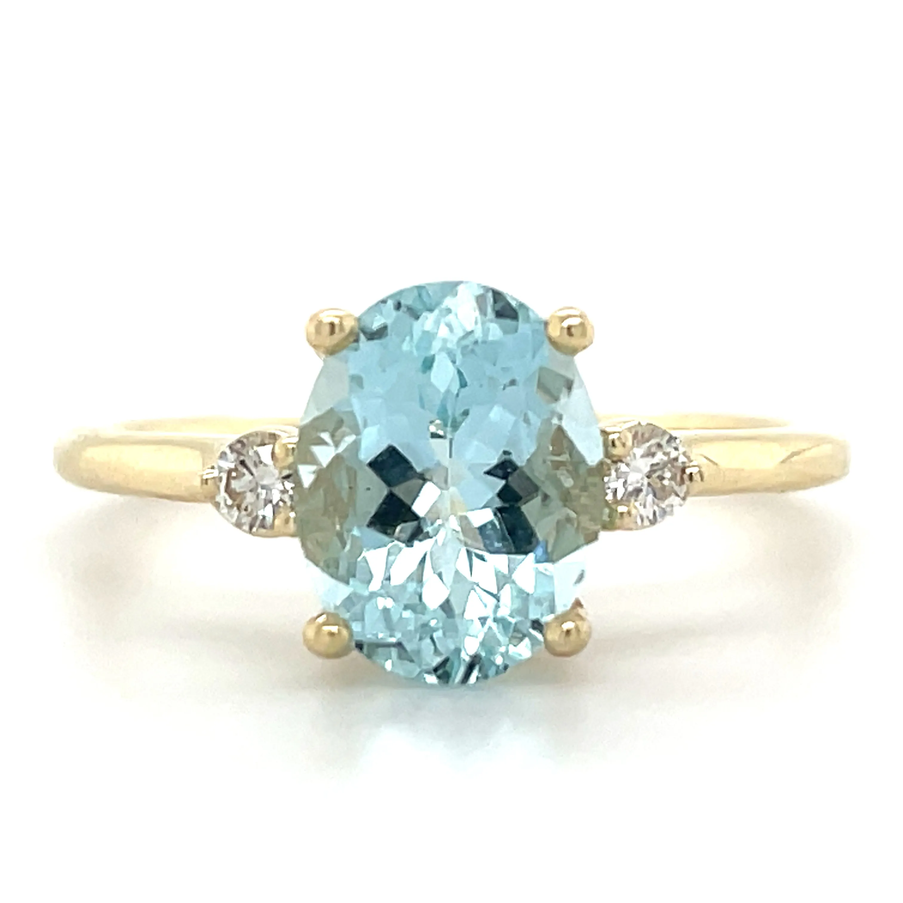 9ct Yellow Gold 1.75ct Oval Aquamarine And 0.08ct Diamond Ring