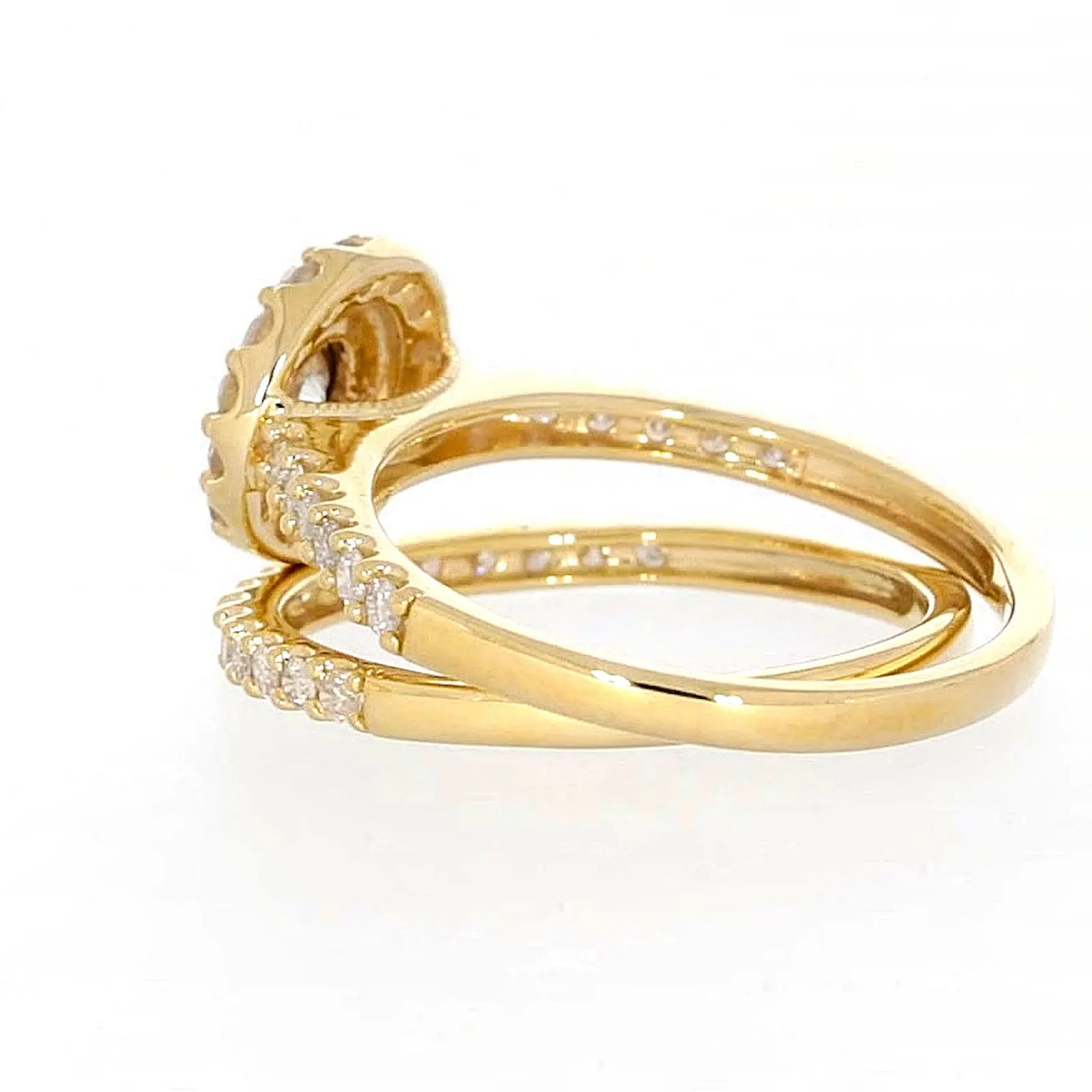 9ct Yellow Gold Round Brilliant Cut with 3/4 CARAT tw of Diamonds Ring