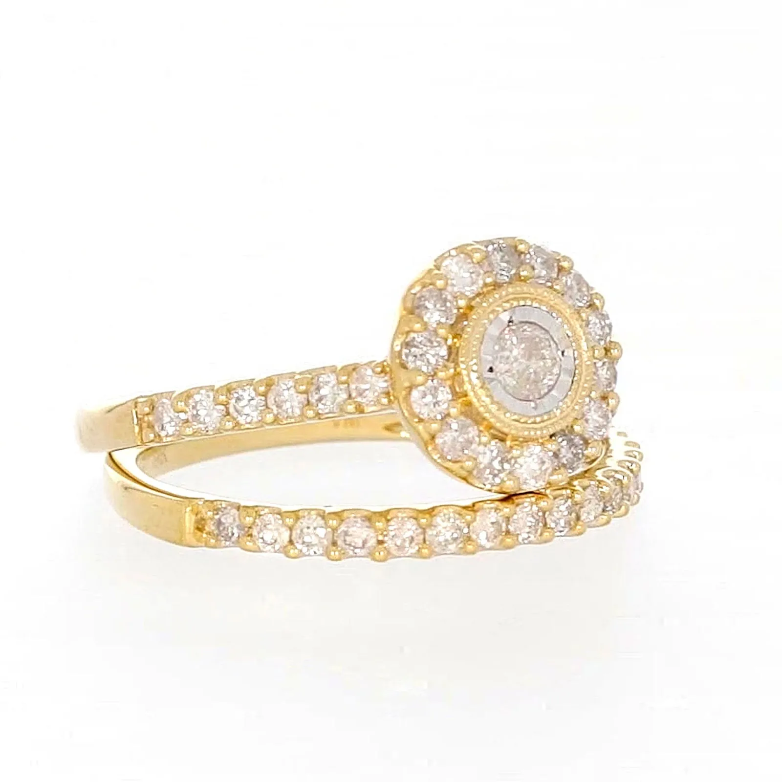 9ct Yellow Gold Round Brilliant Cut with 3/4 CARAT tw of Diamonds Ring