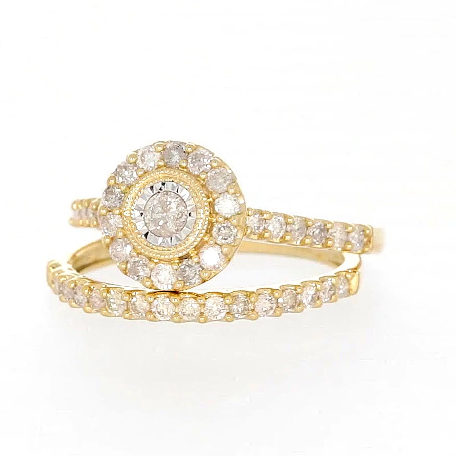 9ct Yellow Gold Round Brilliant Cut with 3/4 CARAT tw of Diamonds Ring