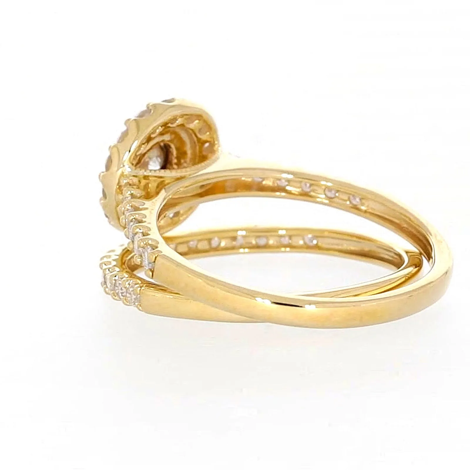 9ct Yellow Gold Round Brilliant Cut with 3/4 CARAT tw of Diamonds Ring