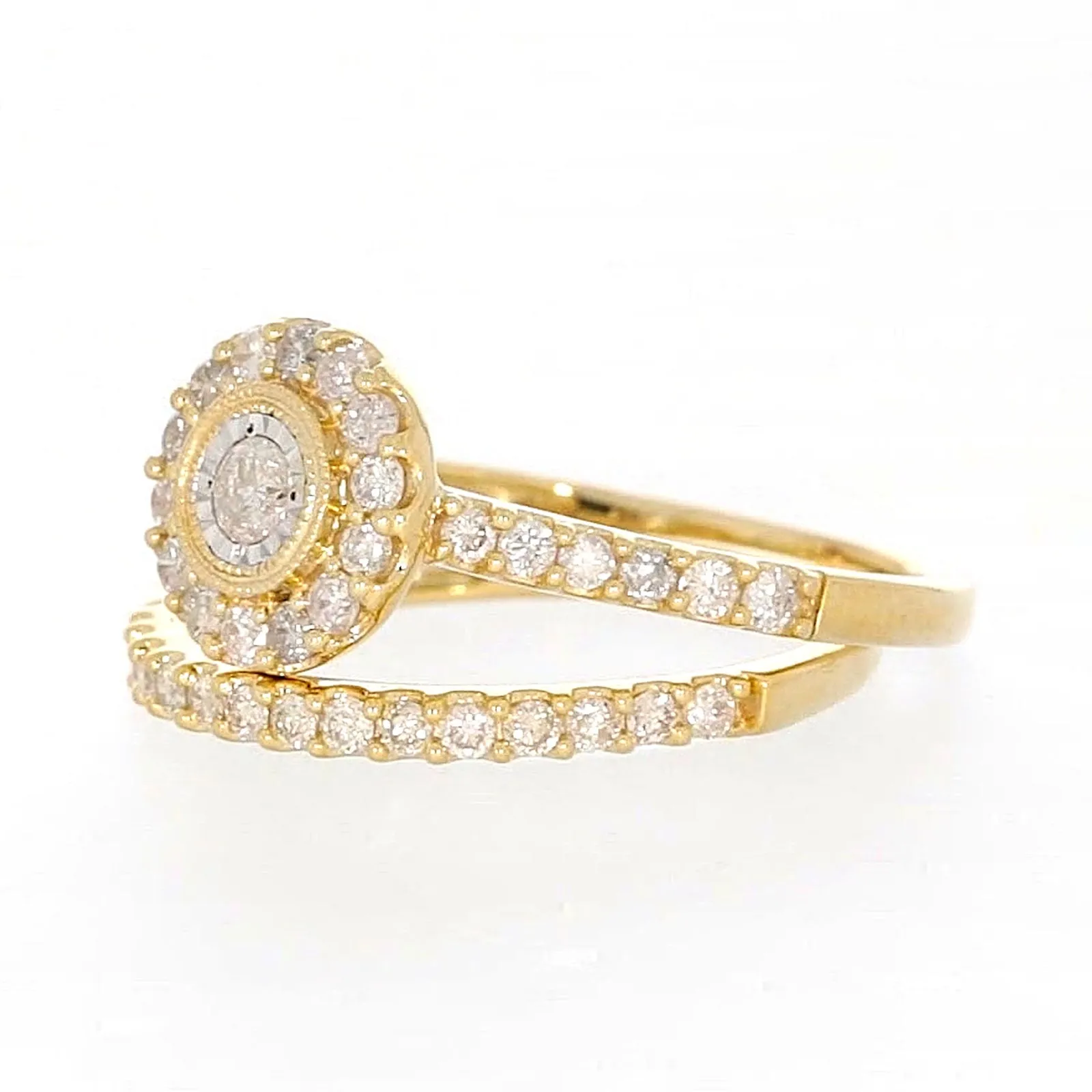 9ct Yellow Gold Round Brilliant Cut with 3/4 CARAT tw of Diamonds Ring