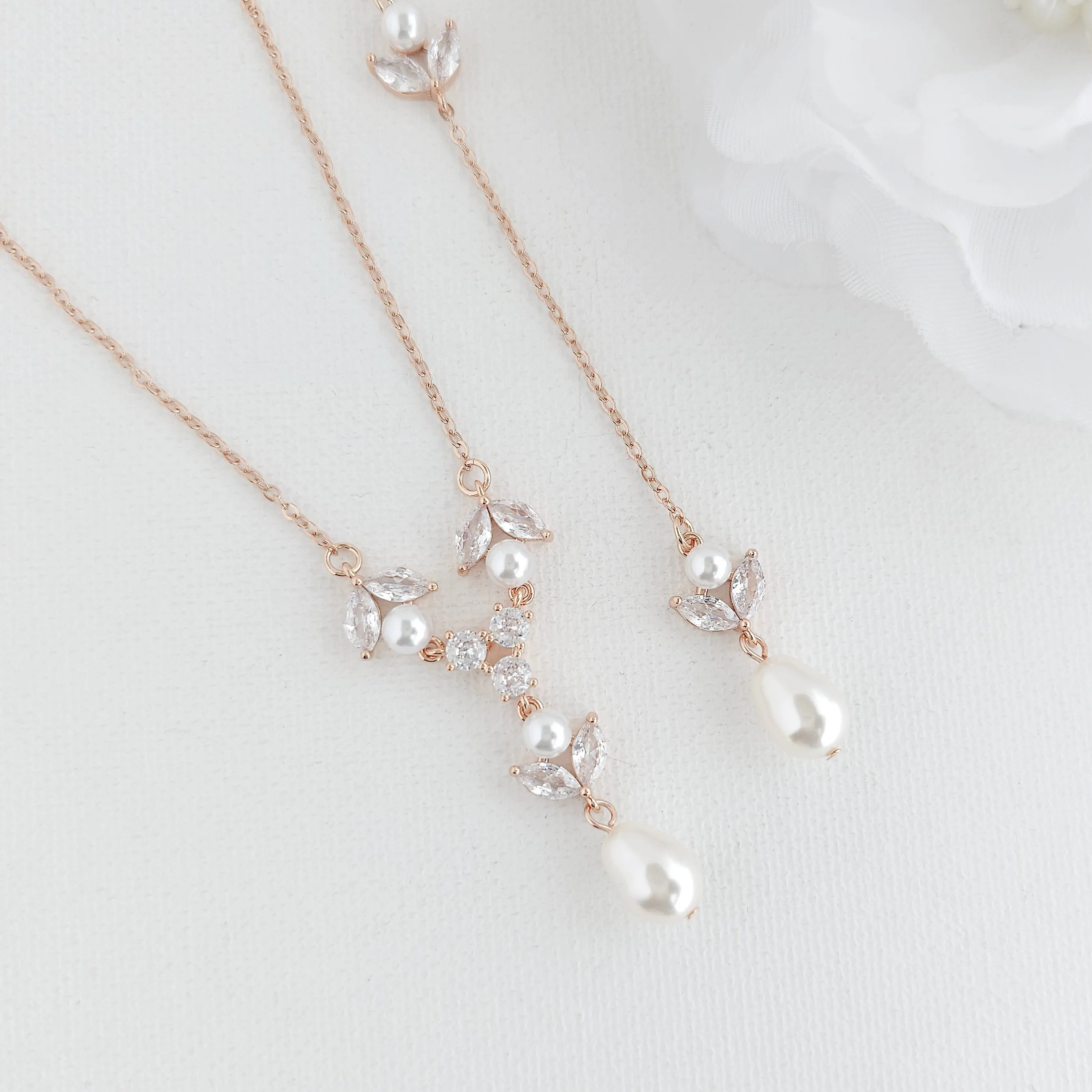 Detachable Pearl & CZ Backdrop Necklace-Leila