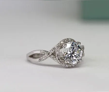 Dianella - Round Moissanite Engagement Ring