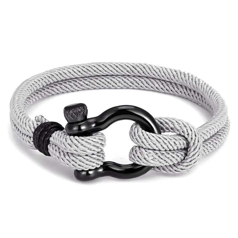 Gordi Dark Horseshoe Shackle Solid Rope Bracelet