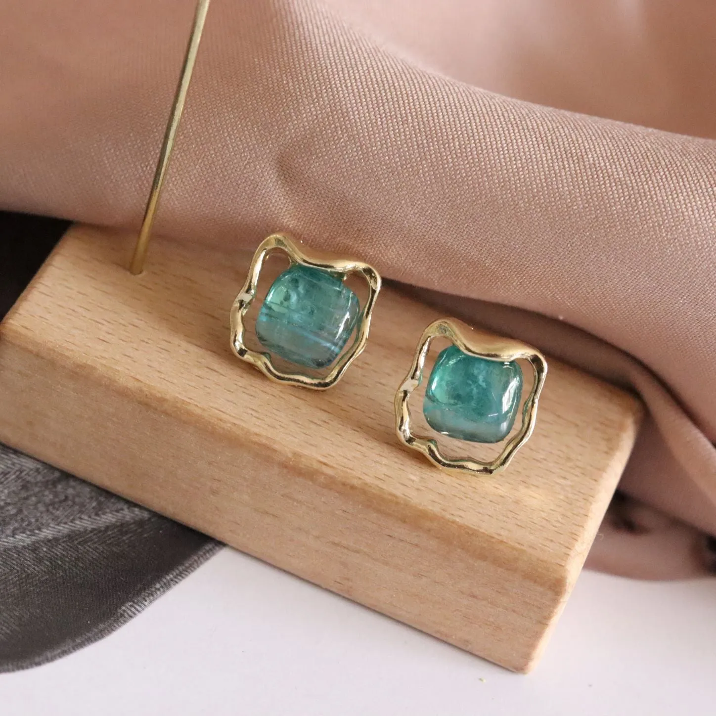 just-lil-things-blue-pin-earrings-jlt11401