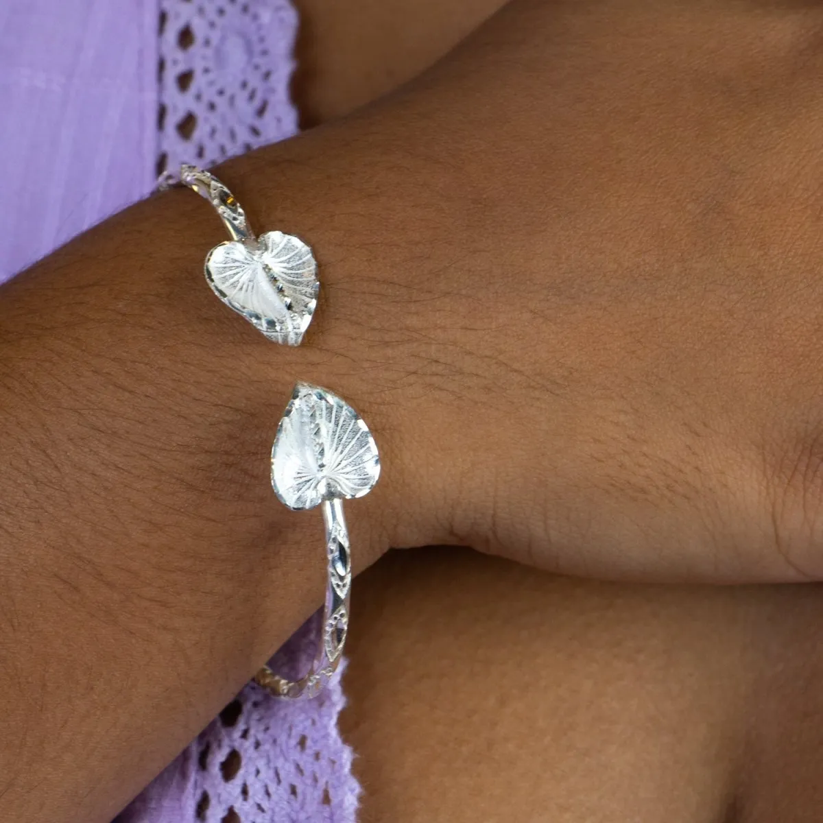 Light Anthurium Bangle with Diamante Pattern