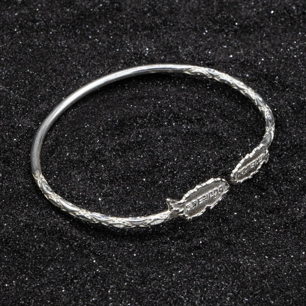 Light Grenada Map Bangle with Diamante Pattern