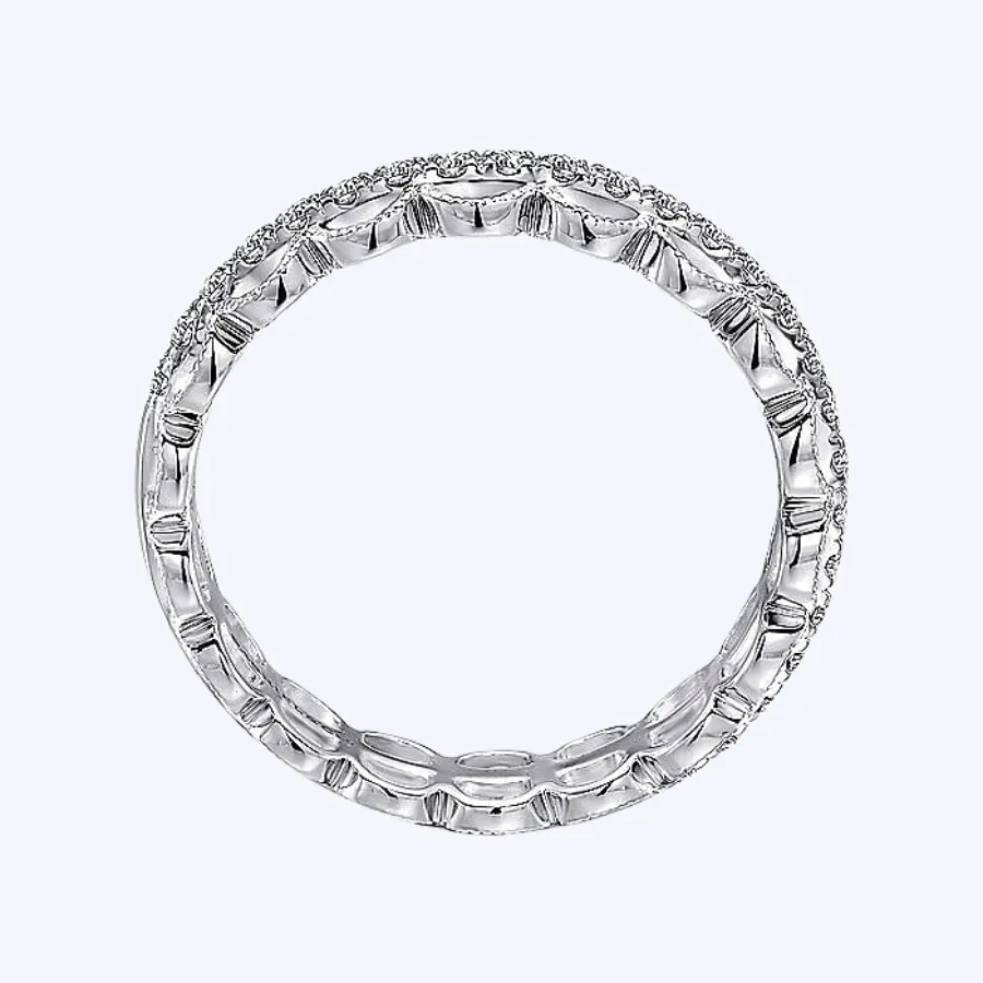 Lillian Scalloped Diamond Band