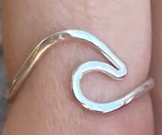 Mahina Wave Rings