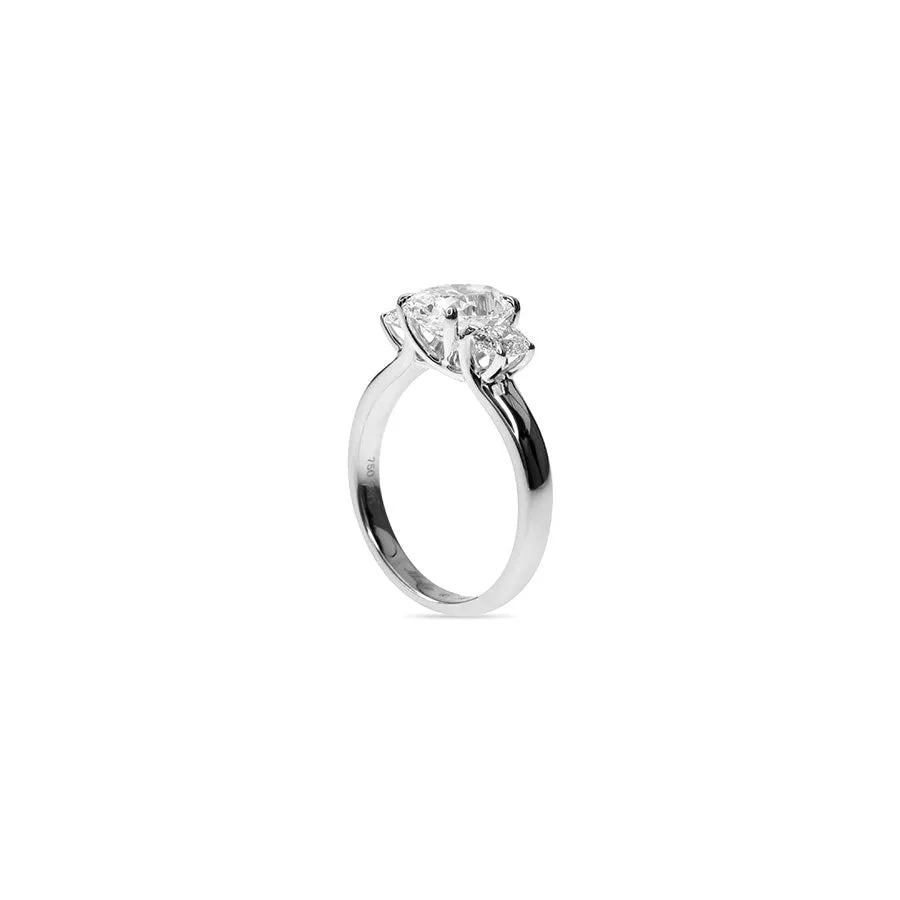 Oval Diamond Trilogy Ring